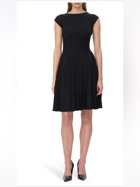 Herve Leger The Annabel Boat Neck Pleated Mini Dress Black NWT Size Medium